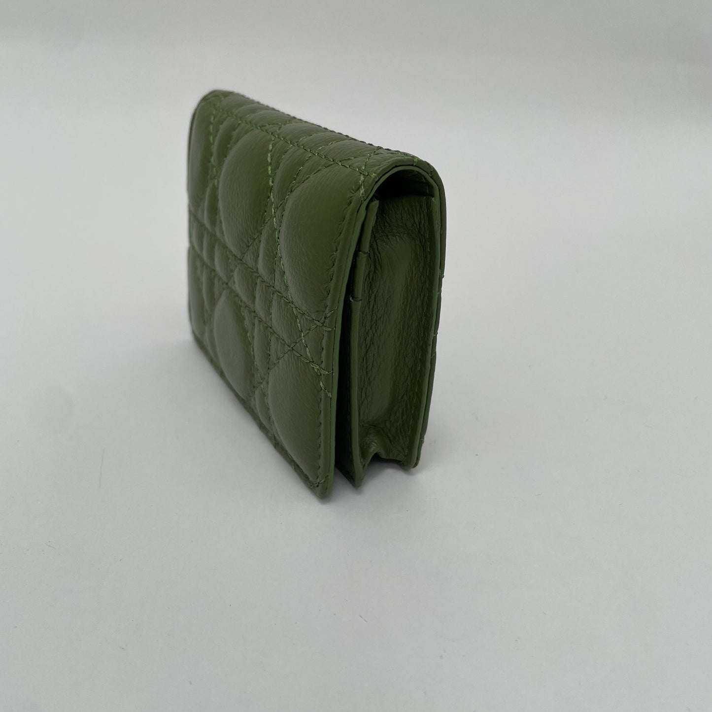 PROMENADE LEATHER QUILTED CARD HOLDER GREEN