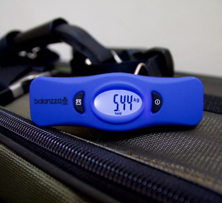 BALANZZA RECHARGEABLE LUGGAGE SCALES