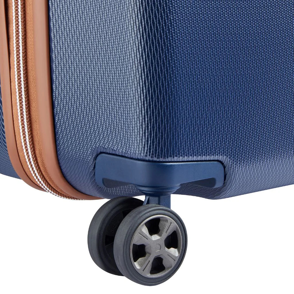 DELSEY CHATELET AIR 2.0 66CM TROLLEY CASE NAVY BLUE